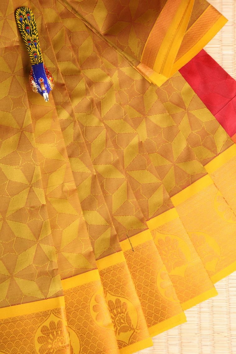 Lemon Yellow Visiri Madippu Silk Sarees Copper Zari with Geometric Shapes view 1