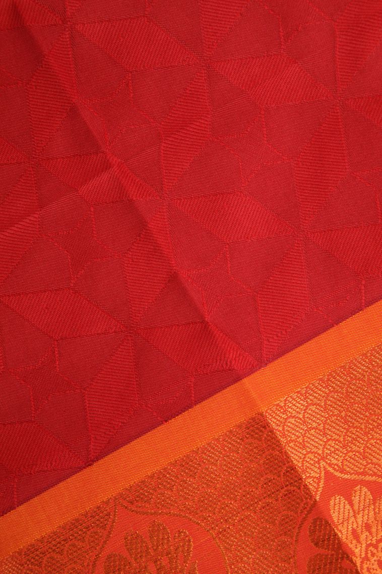 Lemon Yellow Visiri Madippu Silk Sarees Copper Zari with Geometric Shapes view 3