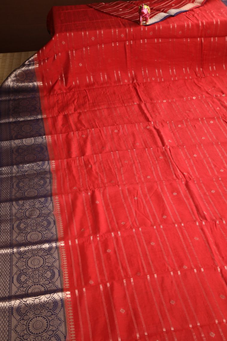 Candy Red Chanderi Cotton Sarees Antic Zari with Cross Straipes view 2