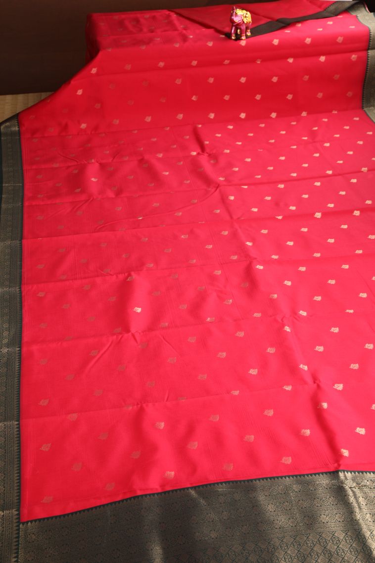 Rose  Red Raw Silk Sarees with Gold Zari Leaf Pattern view 2