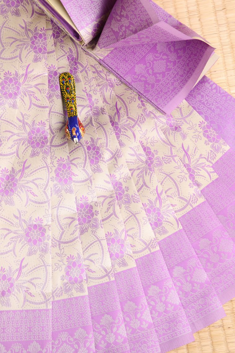 Linen White Visiri Madippu Silk Sarees with Silver Zari Floral Patterns view 1