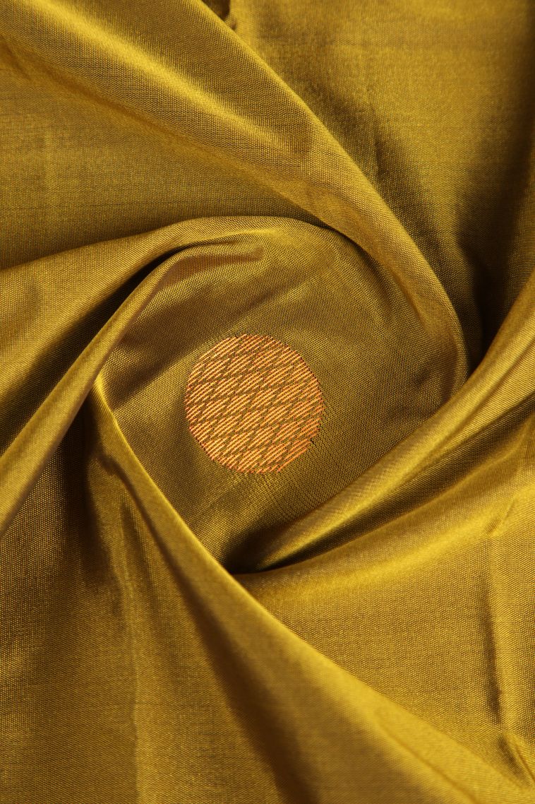 Gold Arani Silk Sarees Copper Zari with Geometric Shapes view 4