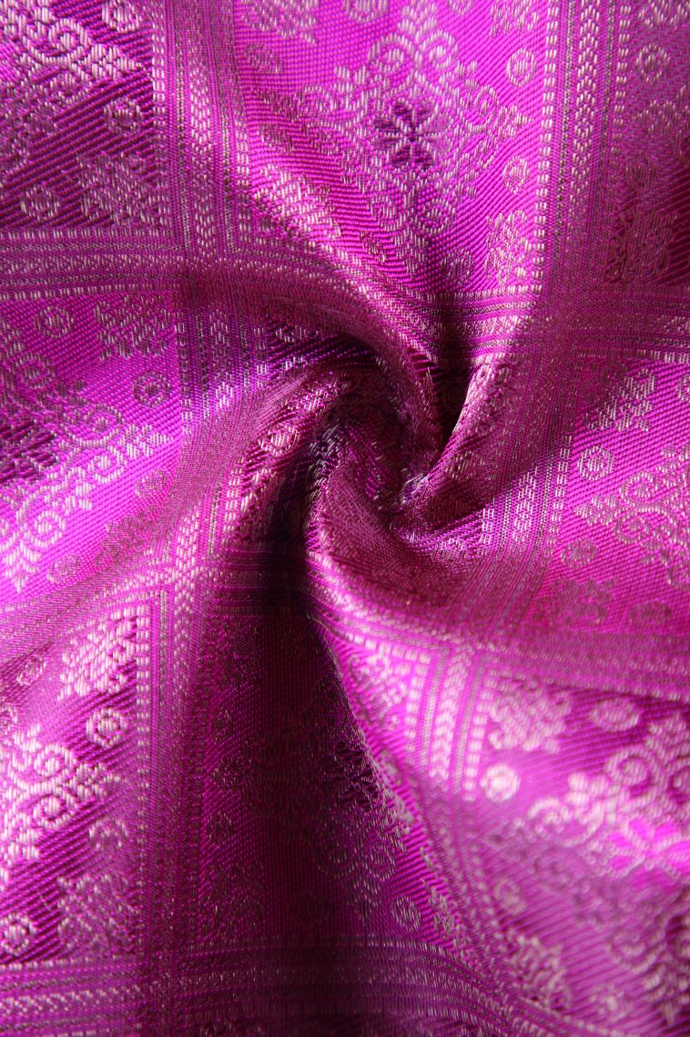 Magenta Purple Kanchipuram Silk Sarees with Gold Zari Jamandery Pattern view 4