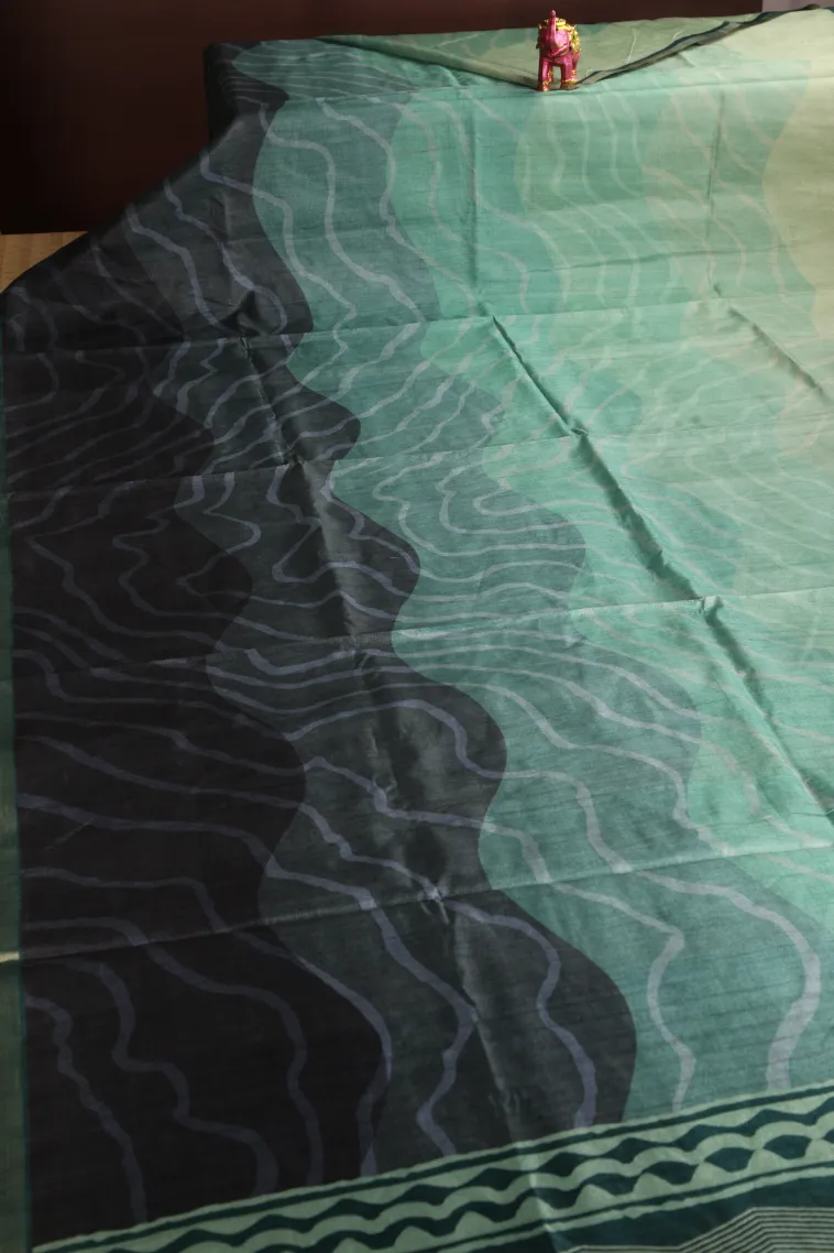 Pistachio Green Raw Silk Sarees Without Zari With Floral Patterns view 2