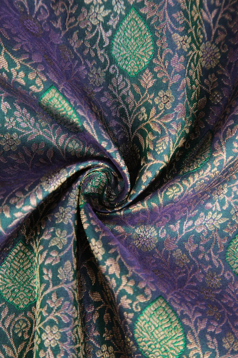 Ocean Blue Kanchipuram Silk Sarees with Gold Zari Floral Patterns view 4