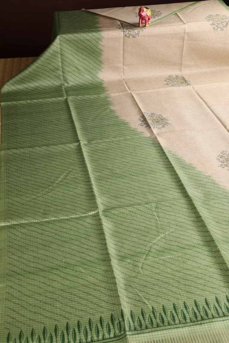 Cream White Tussar Saree Without Zari With Animal Mottif view 2