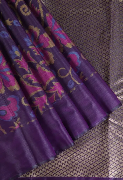 Viola Purple Soft Silk Sarees Without Zari With Floral Patterns