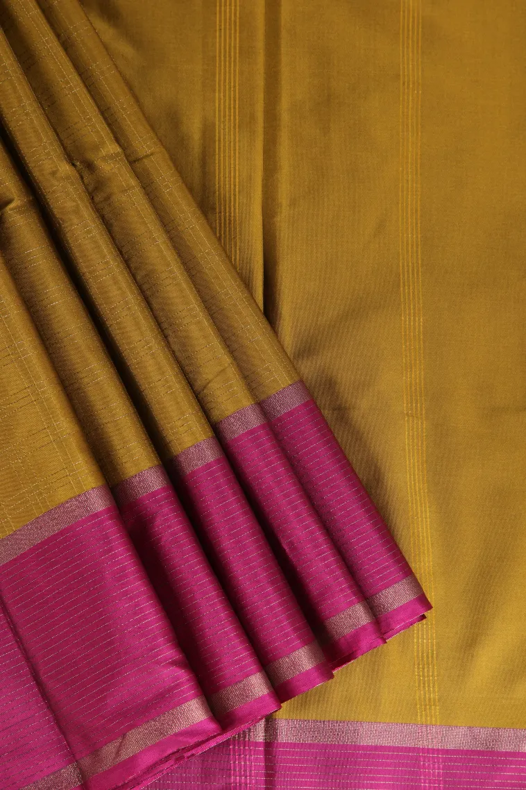 Gold Arani Silk Sarees with Gold Zari Checks