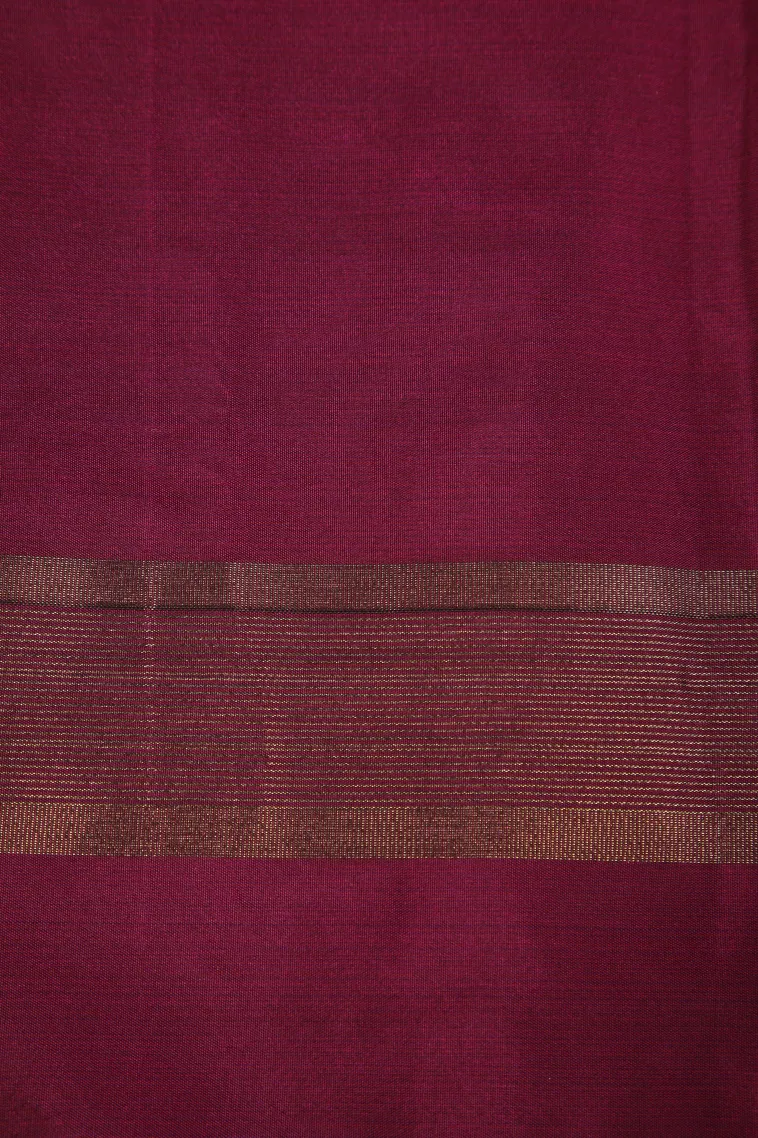 Gold Arani Silk Sarees with Gold Zari Checks view 3