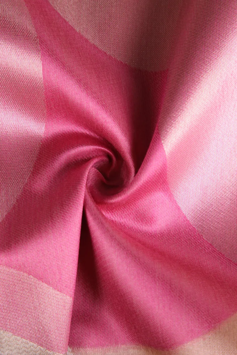 Lemonade Pink Jute Sarees with Silver Zari Geometric Shapes view 4