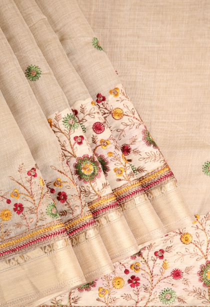 Vanilla Custard Yellow Chanderi Cotton Sarees Gold Zari with Floral Puttas Embroidary