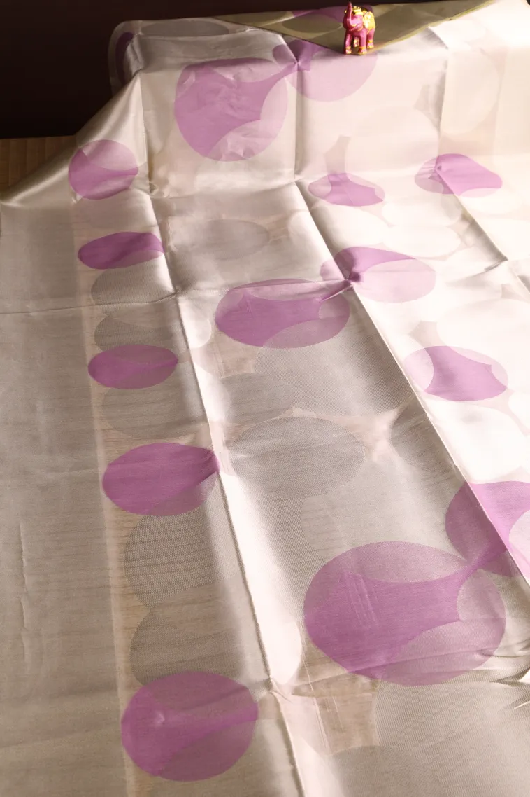 Chiffon White Jute Sarees with Silver Zari Geometric Shapes view 2