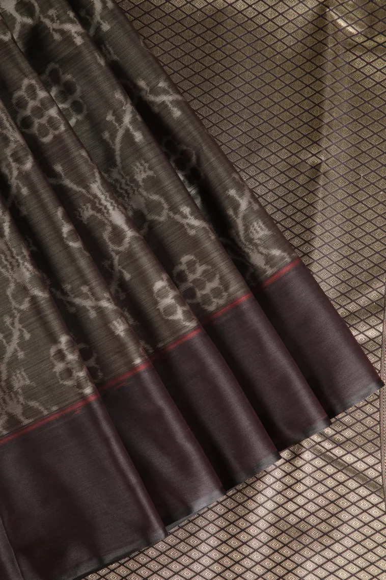 Bottle Green Soft Silk Sarees Without Zari With Floral Patterns