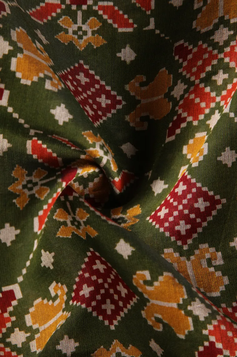 Seaweed Green Chanderi Cotton Sarees Without Zari With Floral Patterns view 4