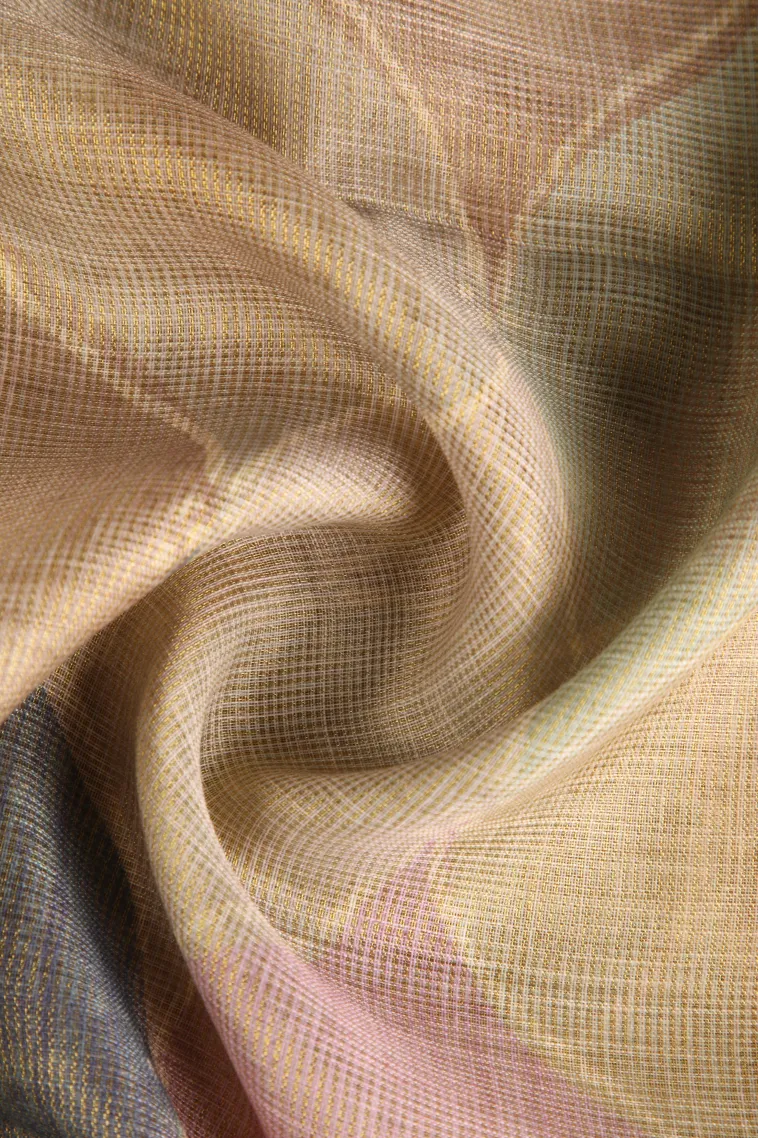 Crepe Pink Linen Saree Without Zari With Geometric Shapes view 4