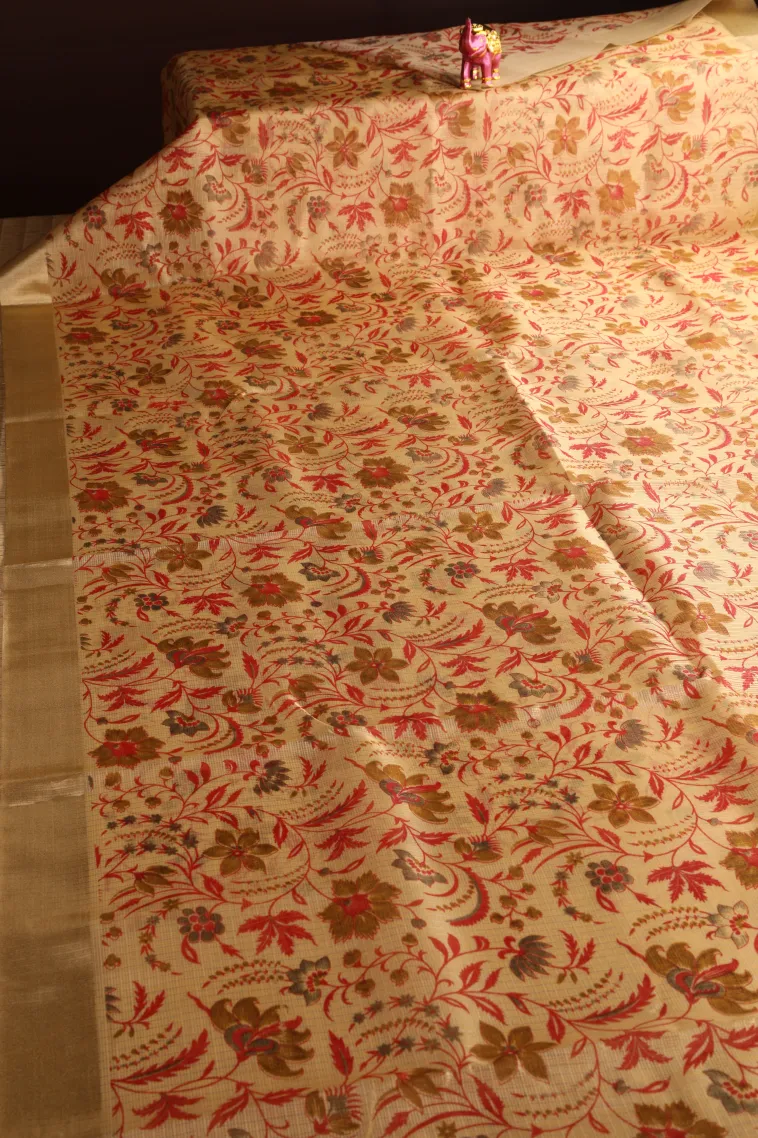 Cream White Raw Silk Sarees Without Zari With Floral Patterns view 2