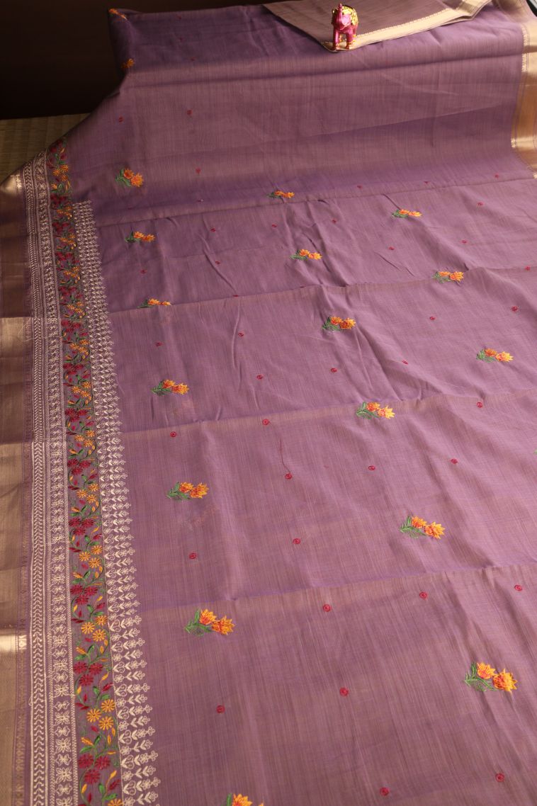 Heather Purple Chanderi Cotton Sarees Gold Zari with Floral Puttas Embroidary view 2