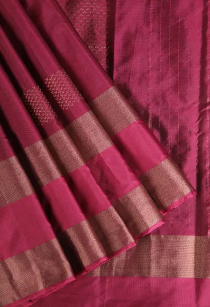 Magenta Pink Arani Silk Sarees with Gold Zari Puttas