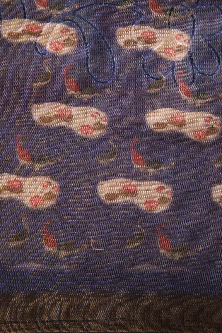 Periwinkle Purple Linen Saree Without Zari With Embroidary view 3