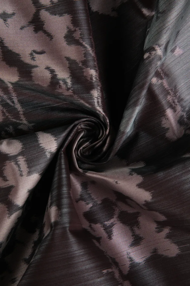 Abbey Black Soft Silk Sarees with Bronze Zari Floral Patterns view 4