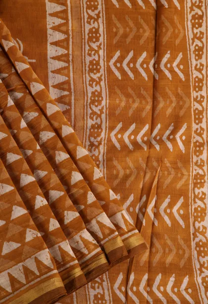 Sandstone Orange Chanderi Cotton Sarees Without Zari With Geometric Shapes