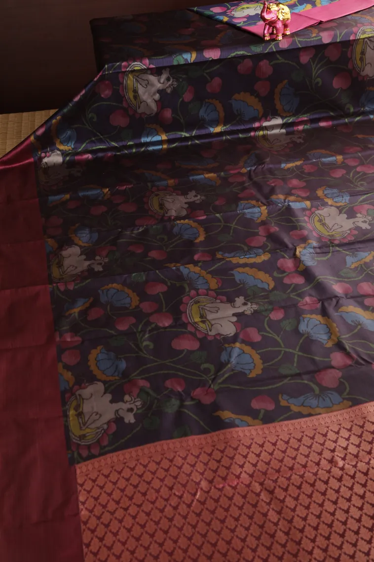 Grape Purple Soft Silk Sarees Without Zari With Floral Patterns view 2
