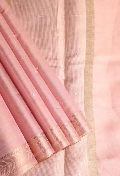 Salmon Pink Organza Saree Without Zari With Floral Puttas Embroidary