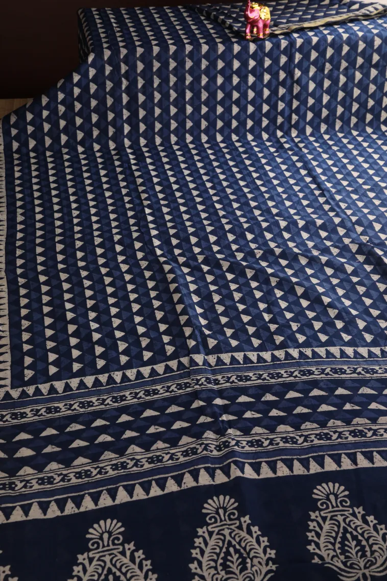 Admiral Blue Chanderi Cotton Sarees Without Zari With Geometric Shapes view 2