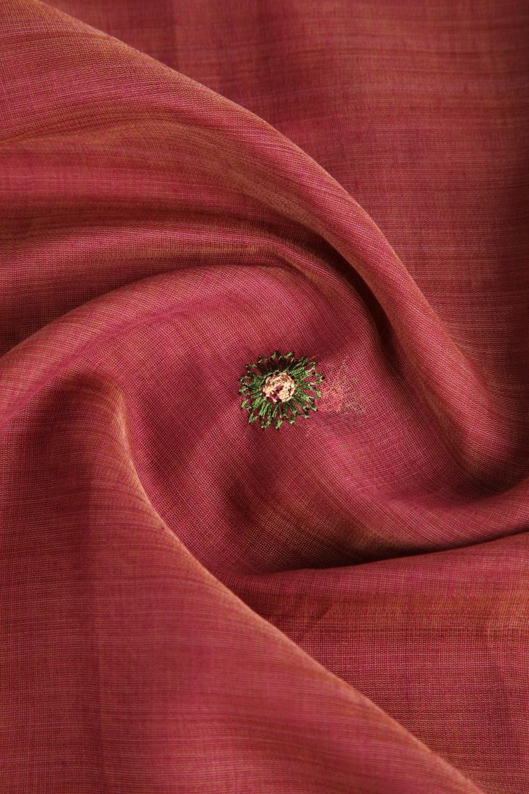 Apple Red Chanderi Cotton Sarees Gold Zari with Floral Puttas Embroidary view 4