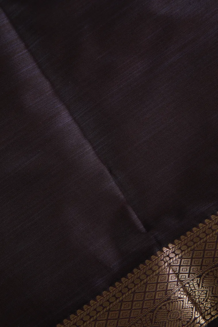 Grape Purple Soft Silk Sarees with Bronze Zari Floral Patterns view 3