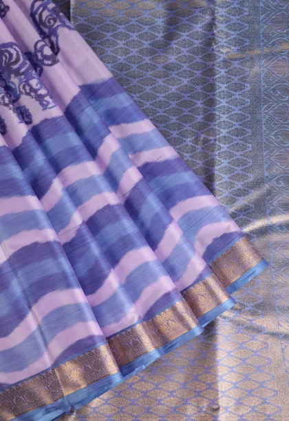 Lavender Soft Silk Sarees with Bronze Zari Floral Patterns