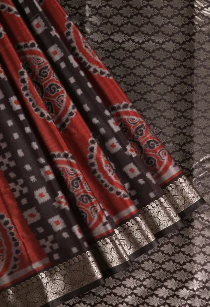 Chocolate Brown Soft Silk Sarees with Bronze Zari Geometric Shapes