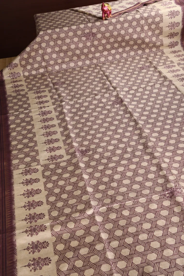 Magenta Purple Semi Raw Silk Printed Without Zari With Geometric Shapes view 2