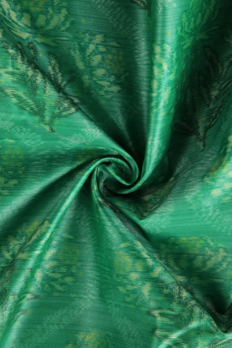 Parakeet Green Soft Silk Sarees Without Zari With Floral Patterns view 4