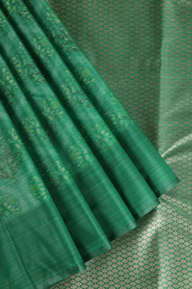 Parakeet Green Soft Silk Sarees Without Zari With Floral Patterns