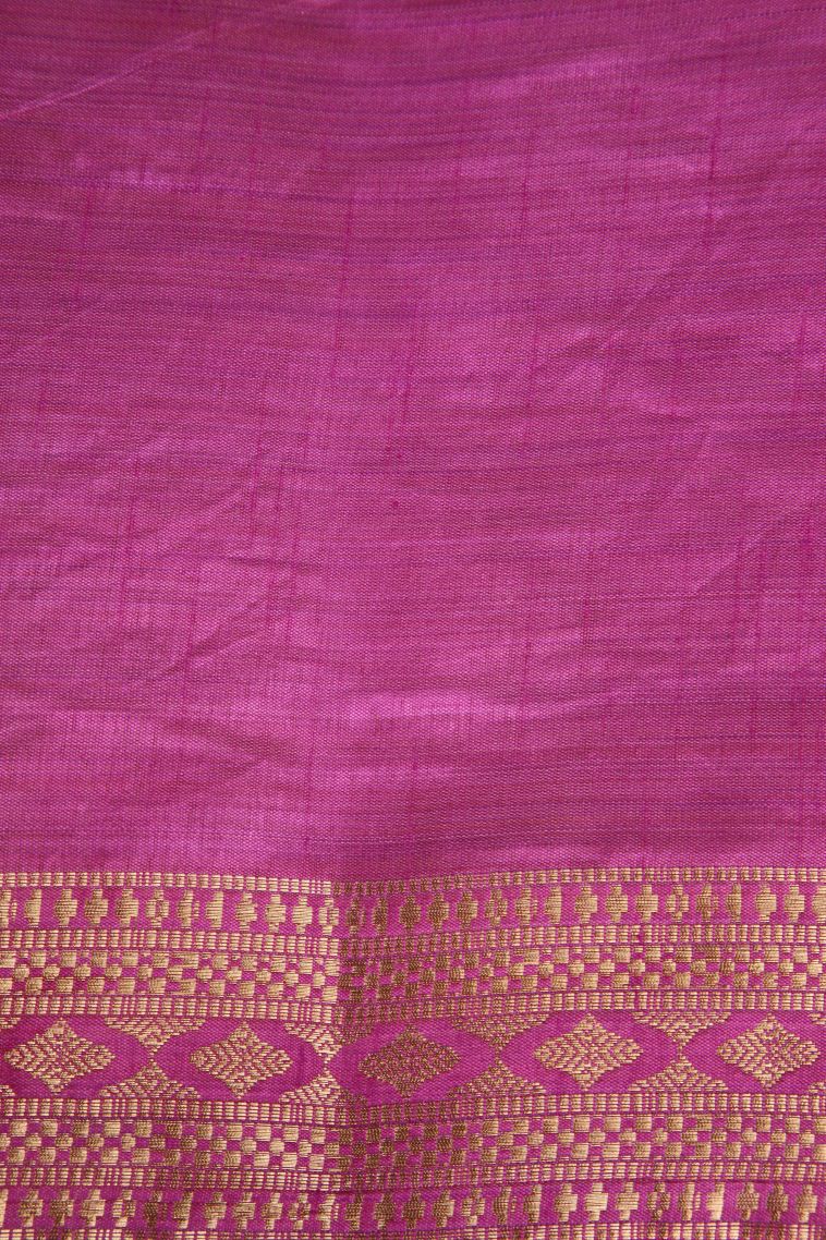 Fuscia Pink Raw Silk Sarees Gold Zari with Plain view 3