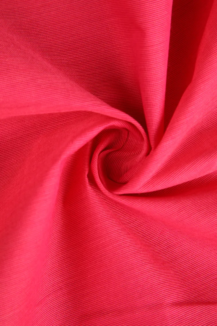 Punch Pink Chettinad Cotton Sarees with Gold Zari Plain view 4