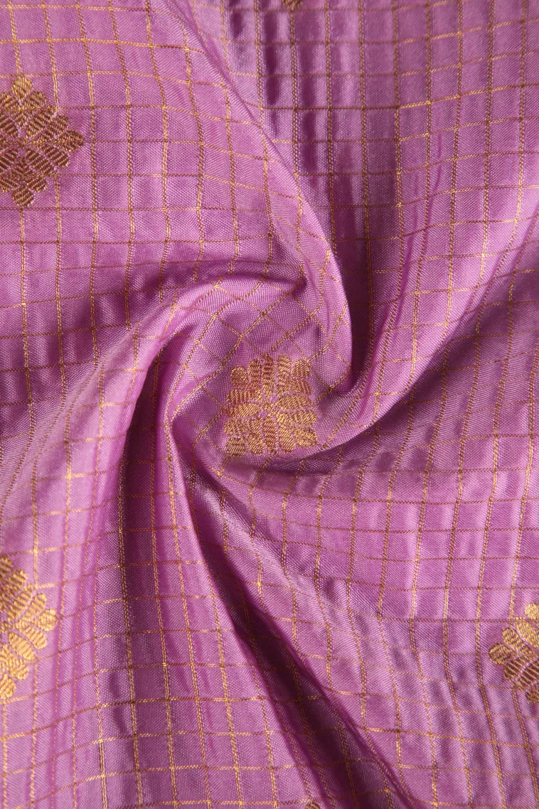 Lean Pink Apoorva Silk Sarees with Gold Zari Checks And Puttas view 4