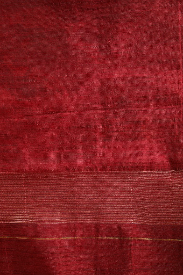 Rose Red Silk Cotton Sarees with Gold Zari Buttis (small Dots Or Motifs) view 3