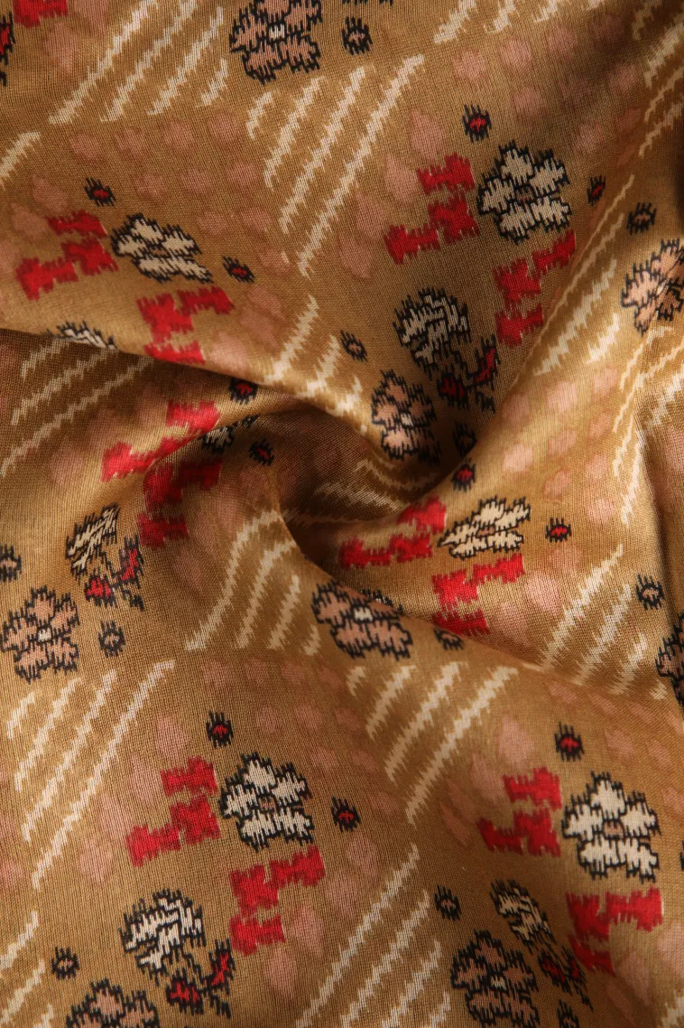 Tortilla Brown Chanderi Cotton Sarees with Copper Zari Geometric Shapes view 4