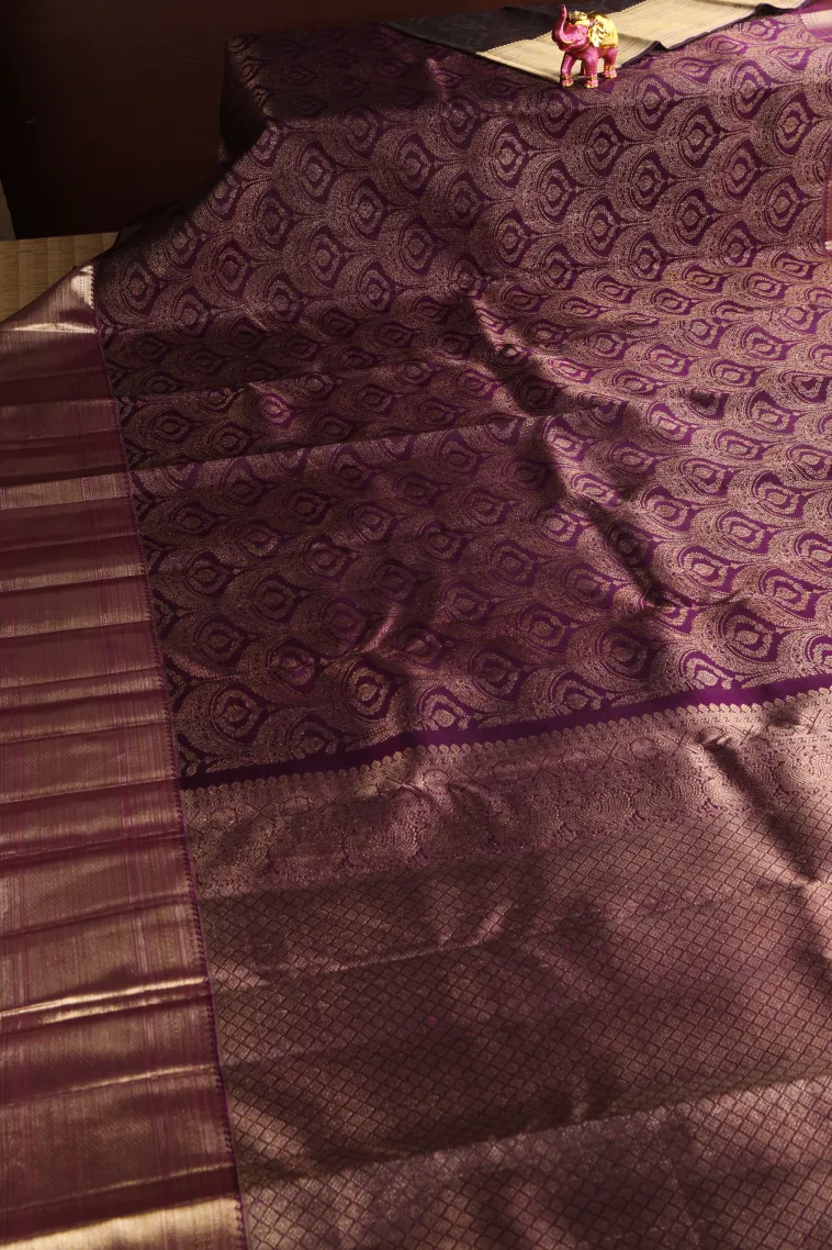 Grape Purple Kanchipuram Silk Sarees with Gold Zari Floral Patterns view 2