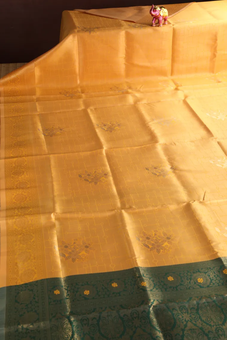 Lemon Yellow Apoorva Silk Sarees with Bronze Zari Geometric Shapes view 2
