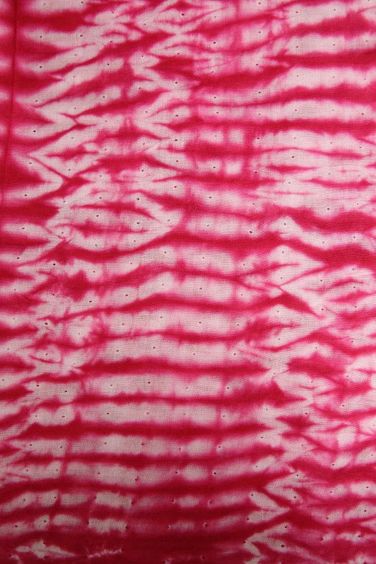 Lemonade Pink Mul Mul Cotton Without Zari With Floral Patterns view 3