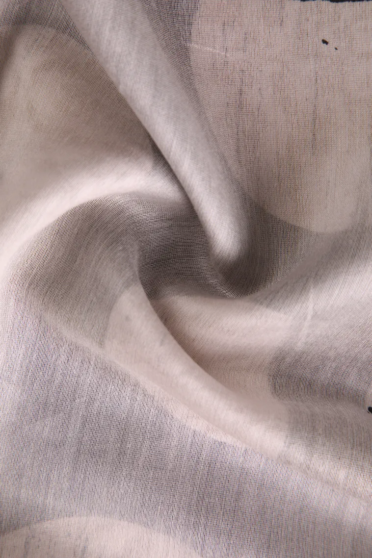 Cotton White Chanderi Cotton Sarees with Copper Zari Geometric Shapes view 4