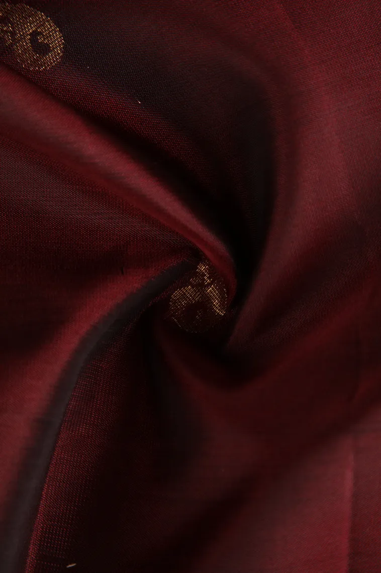 Jam Red Soft Silk Saree with Gold Zari Mango Puttas view 4