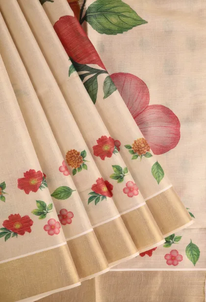 Cream White Kasavu Sarees with Gold Zari Flower Mottif
