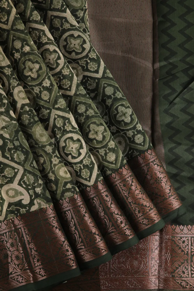 Paris Green Chanderi Cotton Sarees with Copper Zari Geometric Shapes view 1
