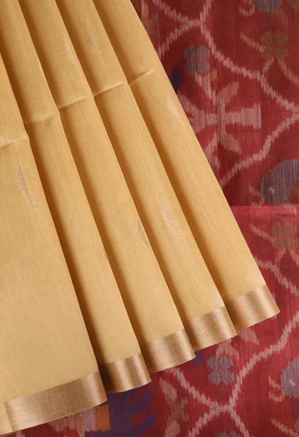 Cookie Yellow Silk Cotton Sarees with Gold Zari Buttis (small Dots Or Motifs)