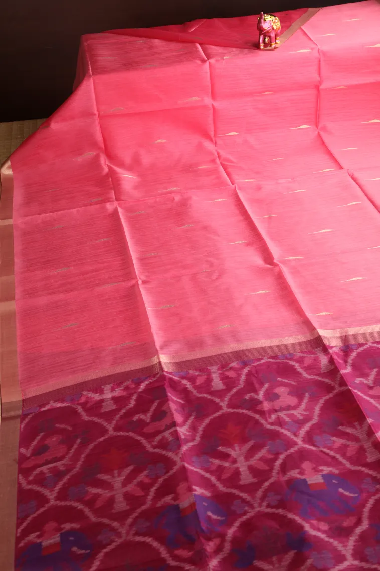 Rouge Pink Silk Cotton Sarees with Gold Zari Buttis (small Dots Or Motifs) view 2
