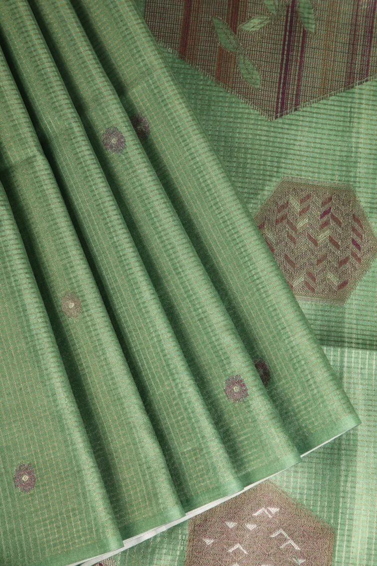 Shamrock Green Tussar Saree Without Zari With Floral Patterns view 1